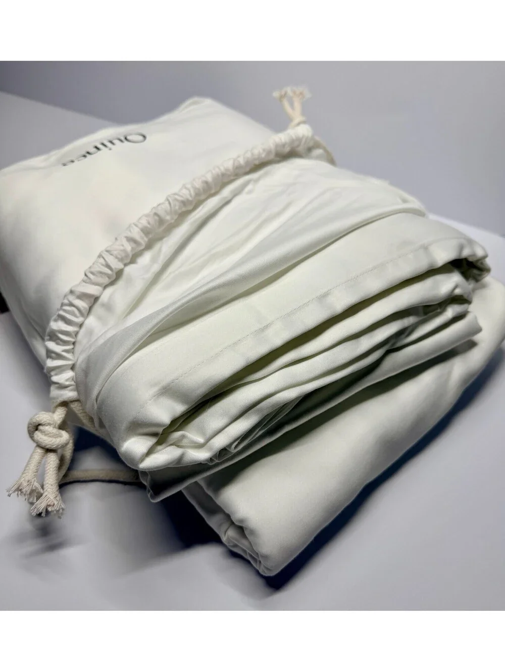 Quince Giza Cotton Sateen Embroidered Duvet Cover Set King White Sage